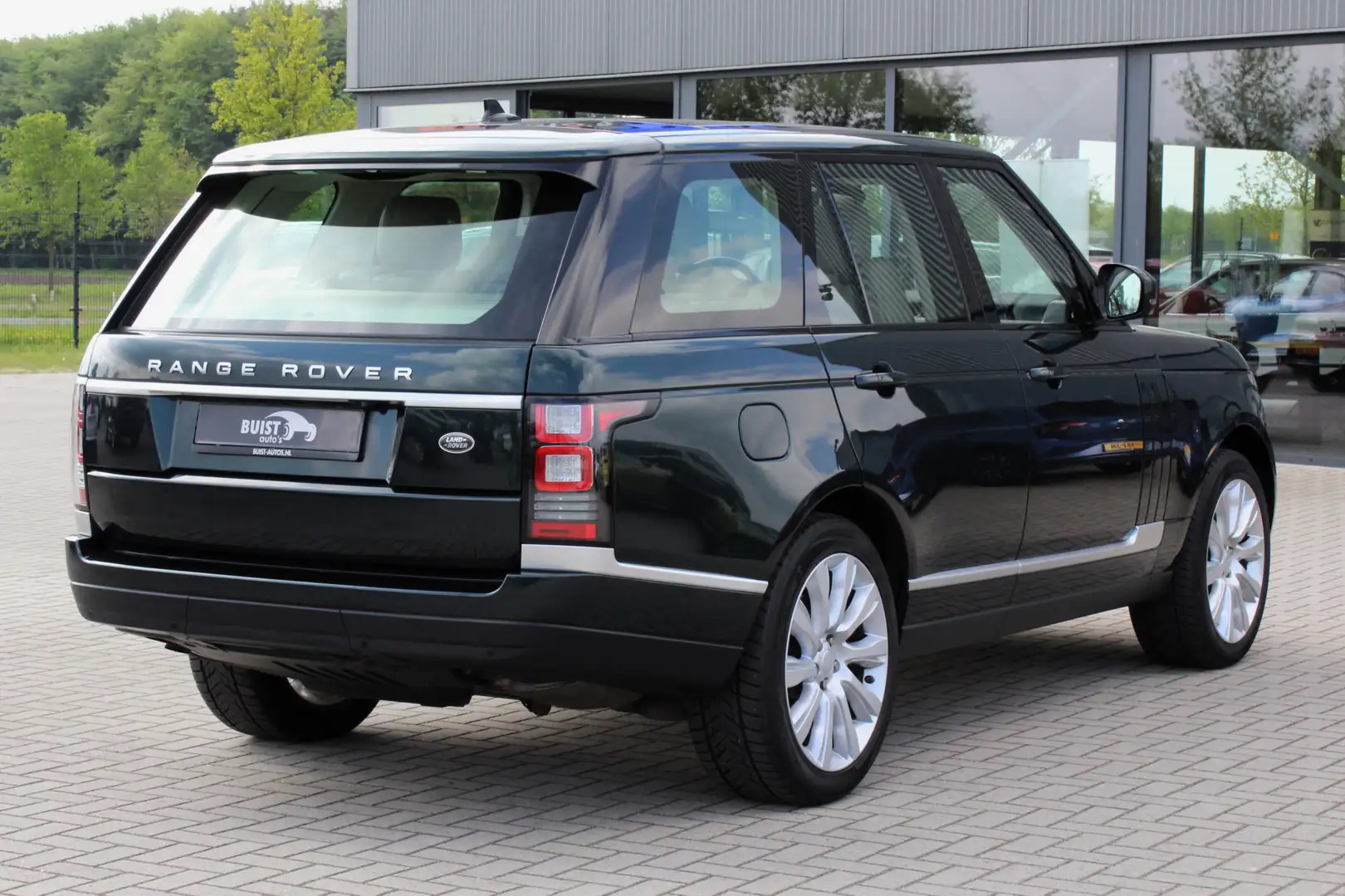 Land Rover Range Rover 3.0 TDV6 Vogue 122343KM! 1e eig.! NL-auto! VOL! zelena - 2