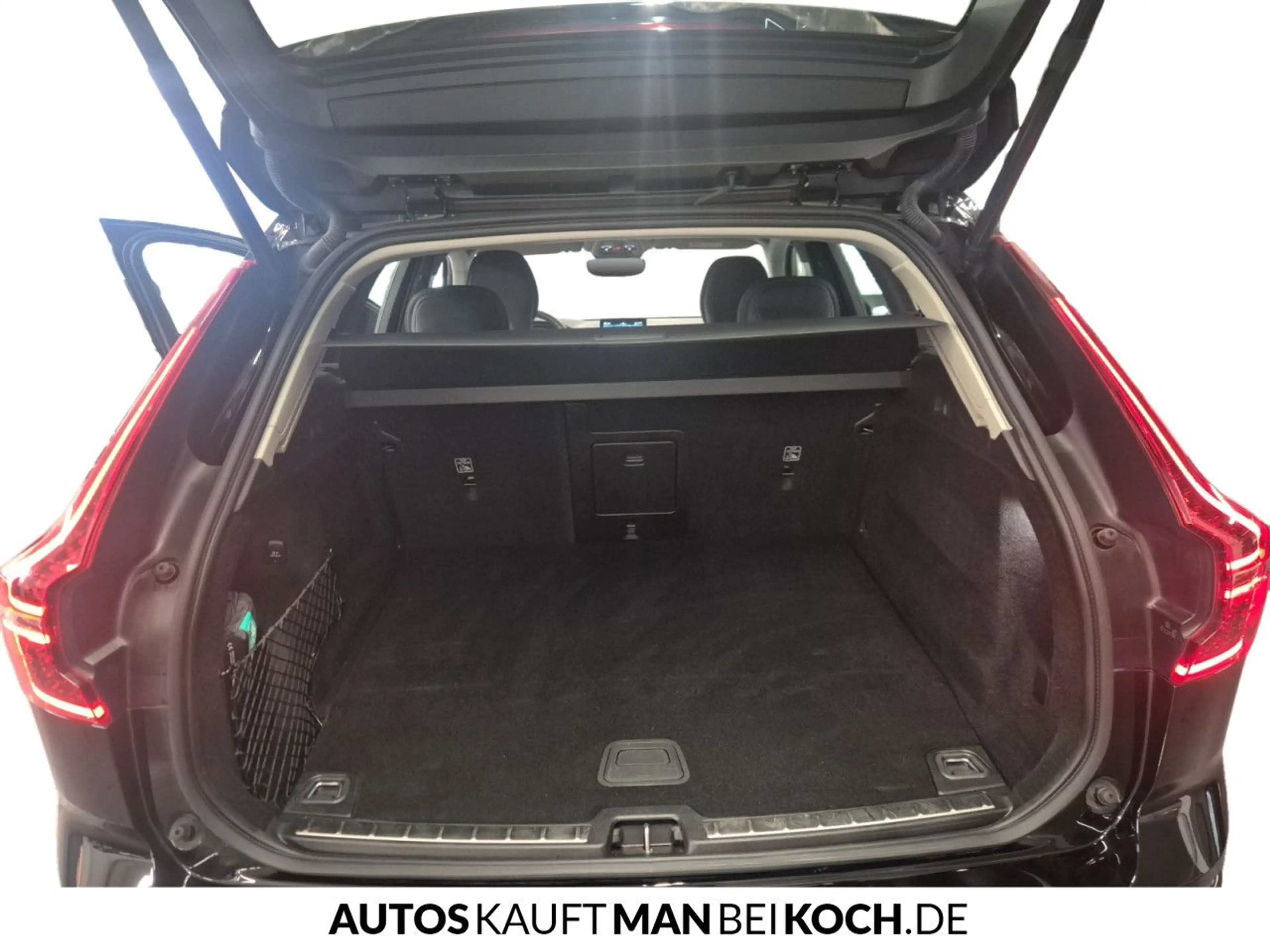 Volvo XC60 T6 AWD Plus Dark ACC BLIS H/K 4xSHZ — photo 14