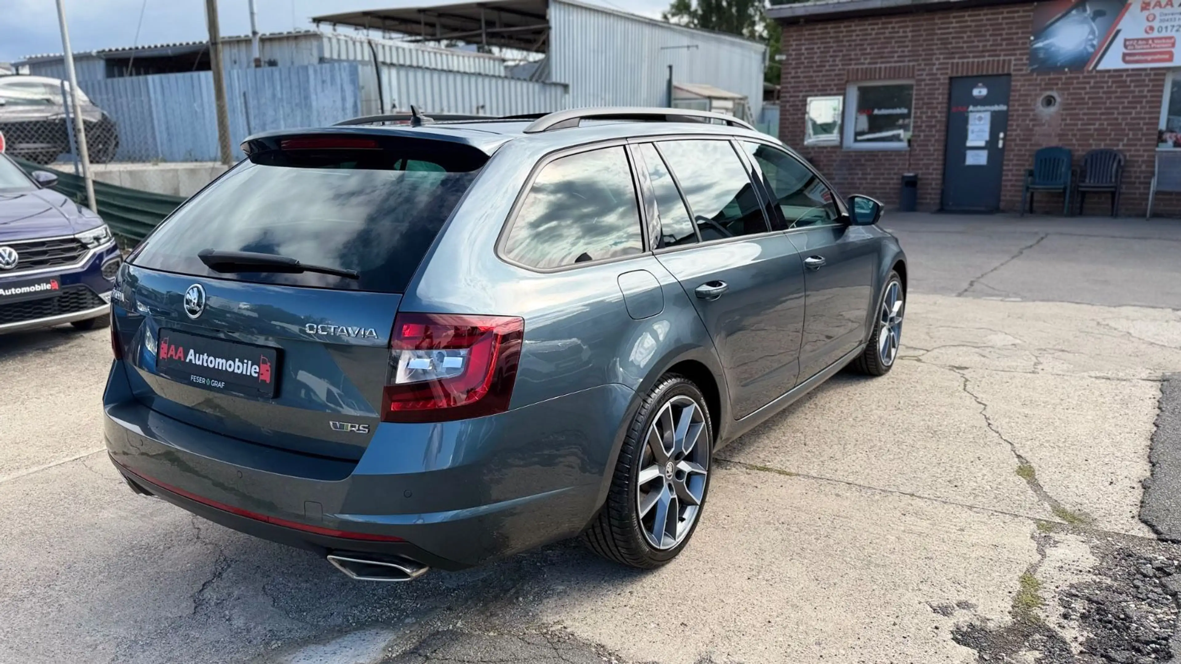 Skoda Octavia Combi RS 2,0 TDI Pano/LED/Kamera — photo 6