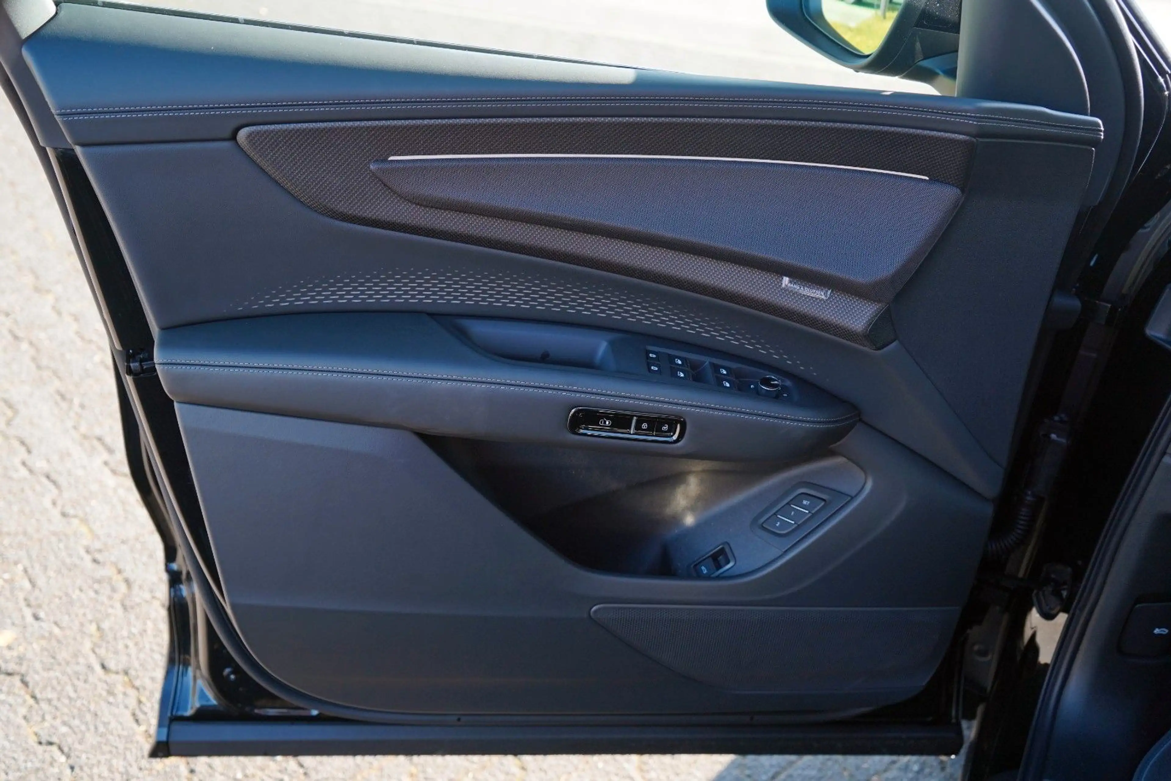 Audi Q7 TDI 220KW NEW MODELL ON STOCK FULL 7 SEATS 23 — photo 7