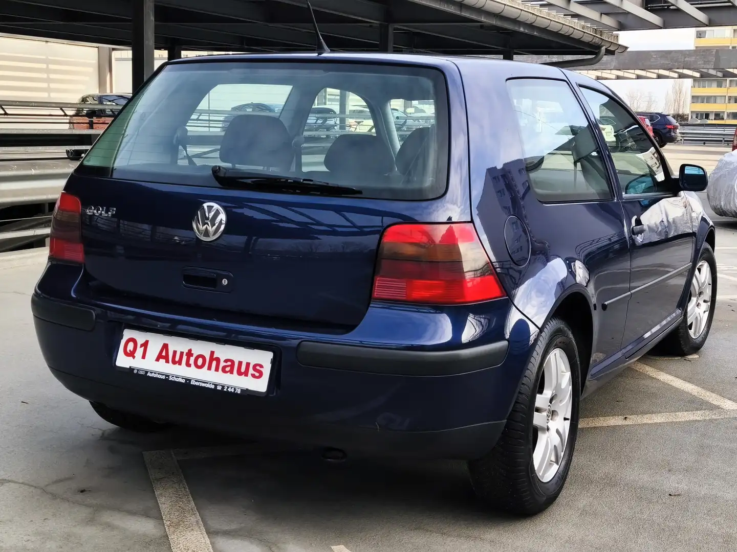 Volkswagen Golf Golf 1.4 EDITION KLIMA/E-FENSTERHE+SPIEGEL/FUNK+ZV Blau - 2