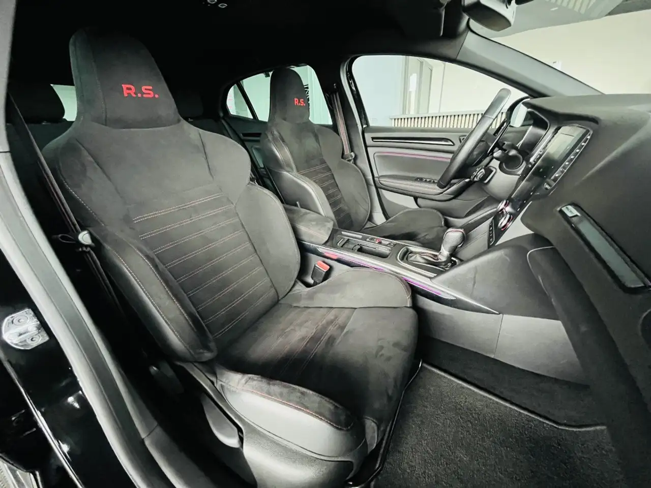Renault Megane R.S. — photo 6