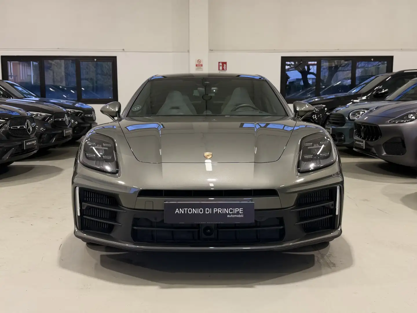 Porsche Panamera 2.9 4 e-hybrid *5posti *full optional *iva esposta Gris - 2