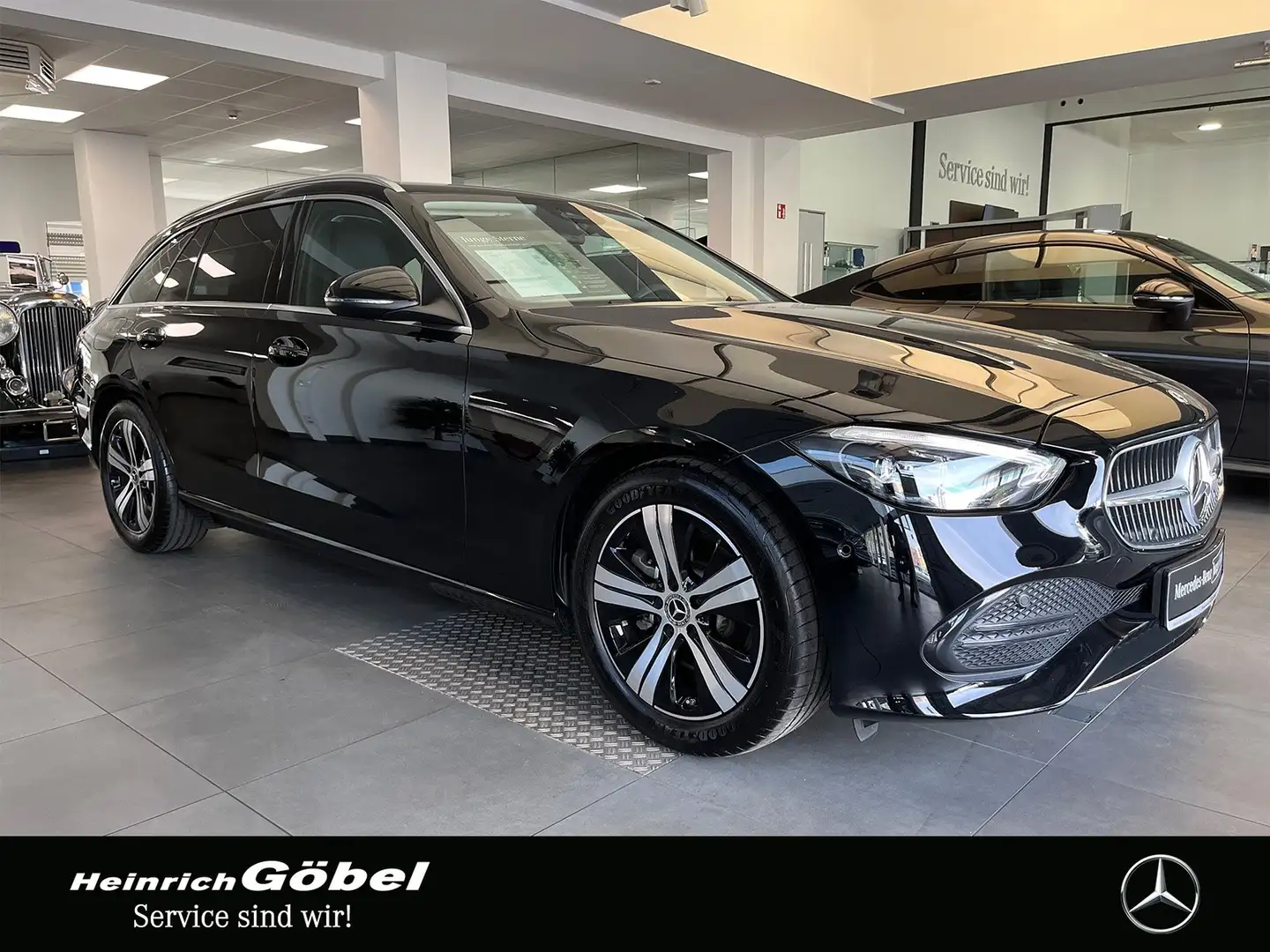 Mercedes-Benz C 200 T AVANTGARDE+TOTWINKEL+KAMERA+LED+CARPLAY Schwarz - 2