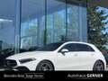 Mercedes-Benz A 180 d AMG Line PDC LED SpurH Navi Sport Pano Weiß - thumbnail 1