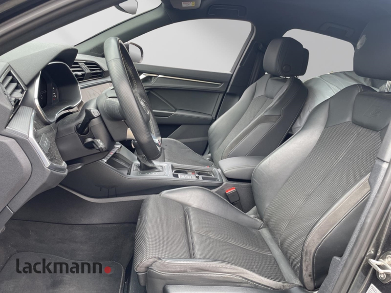 Audi Q3 2.0 Sportback TFSI*quattro*S-Line*Standh.* — photo 8
