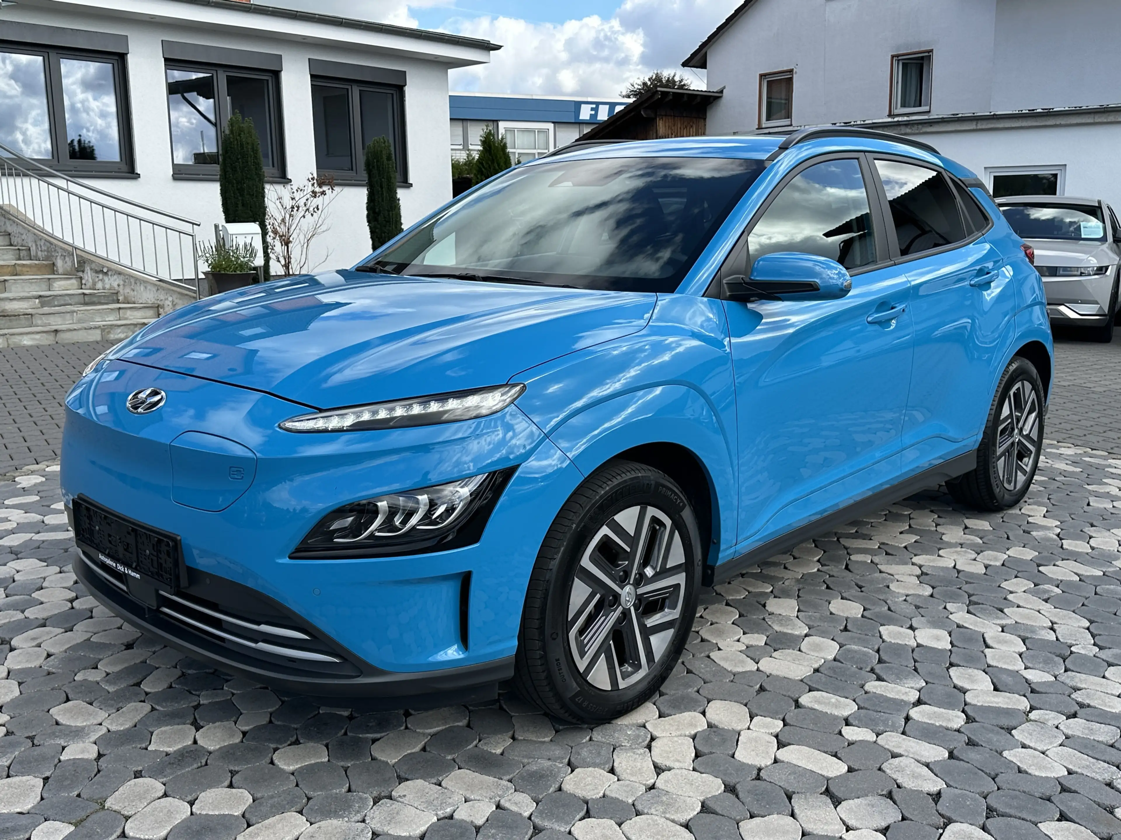 Hyundai KONA Trend LED ACC SHZ LHZ WÄMPU CAM PDC — photo 4