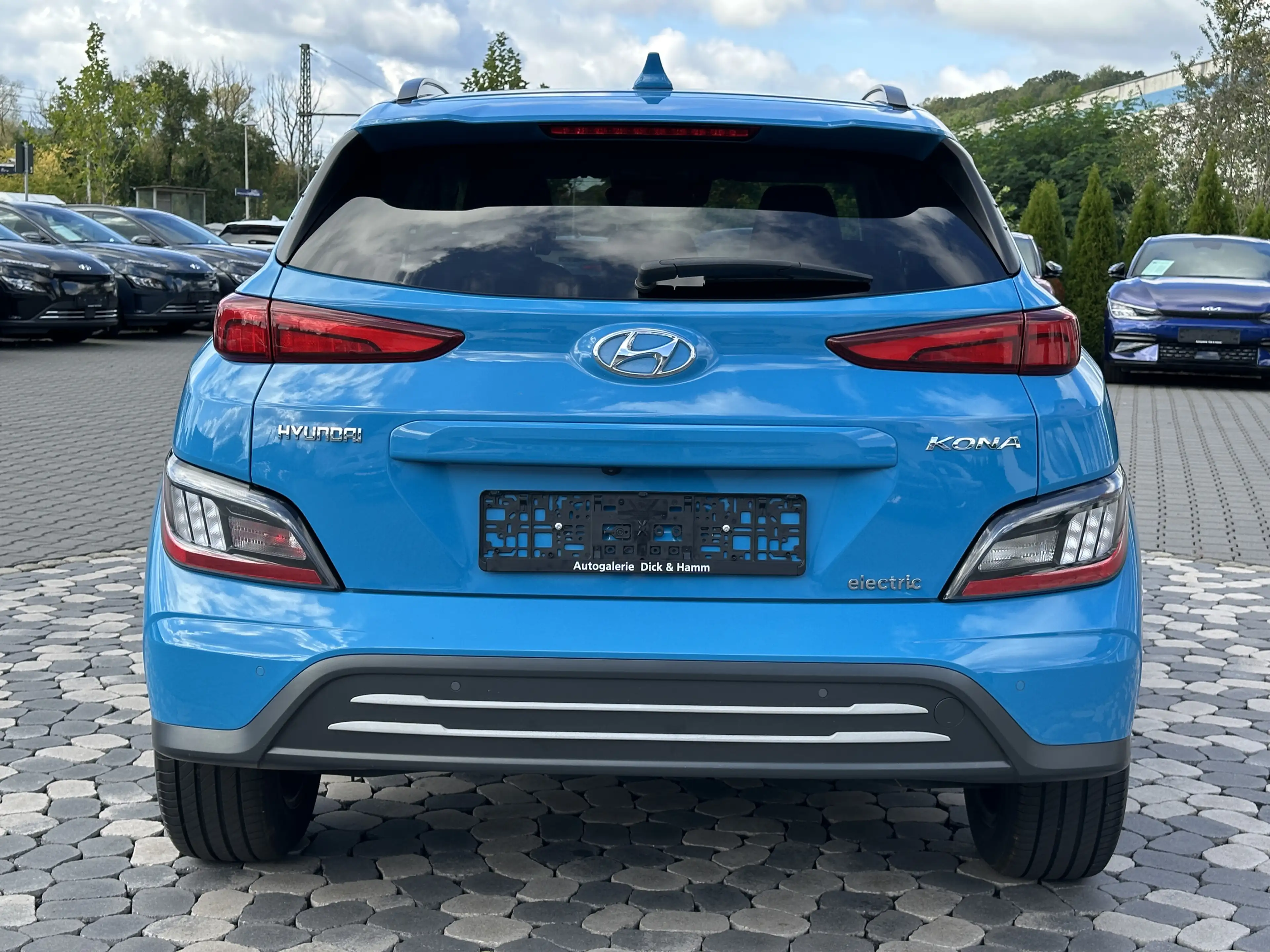 Hyundai KONA Trend LED ACC SHZ LHZ WÄMPU CAM PDC — photo 7