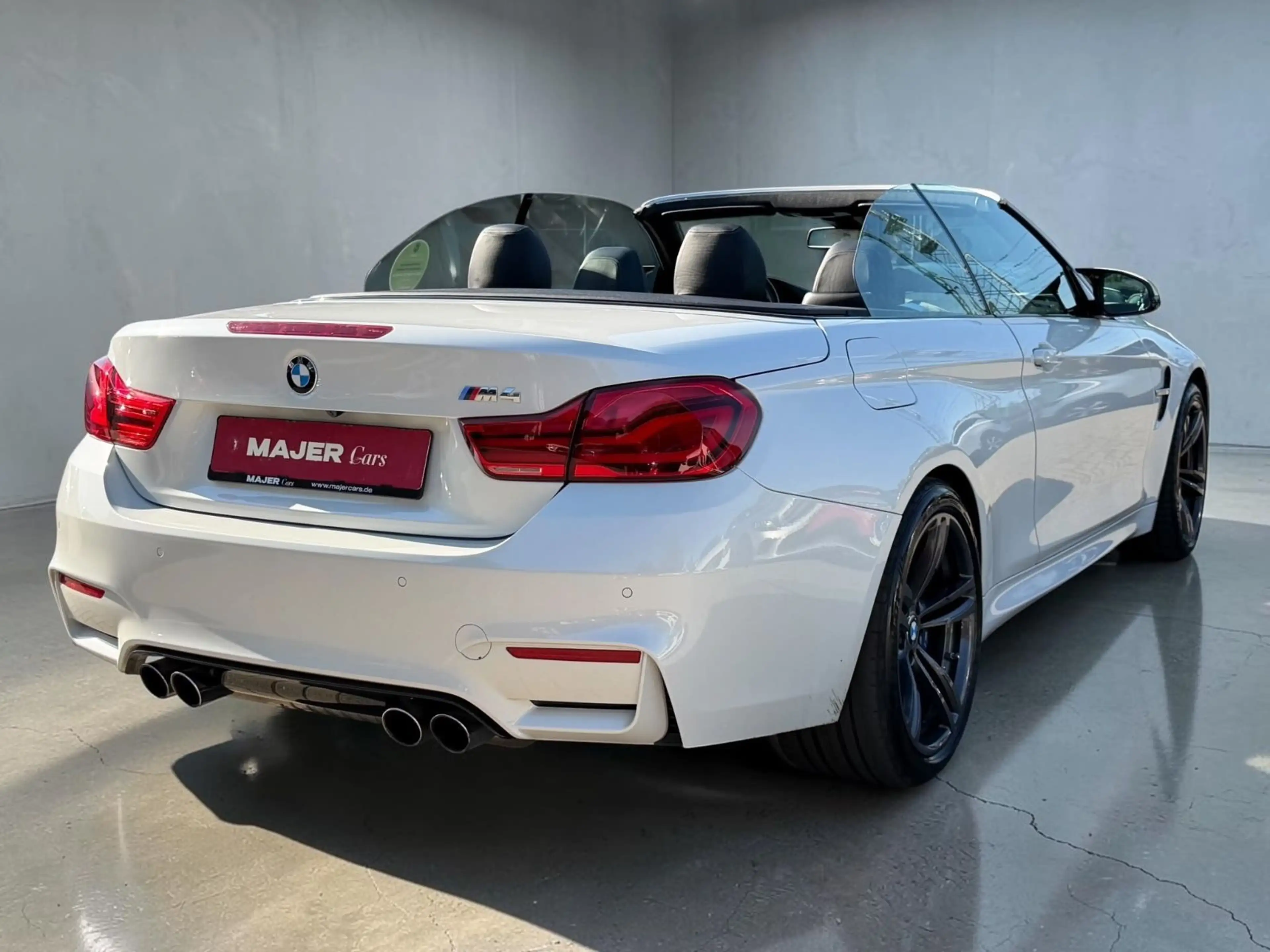BMW M4 Cabrio LCI*H&K*HUD*360°*KEYLESS*LED*DKG* — photo 10