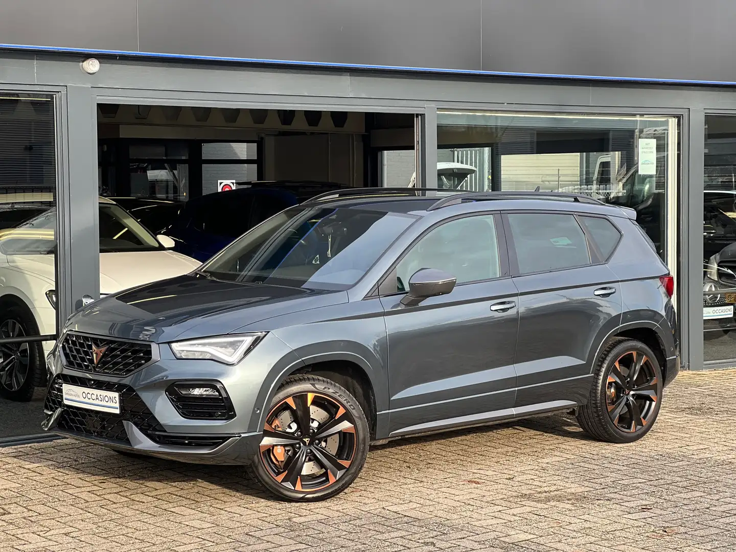 CUPRA Ateca 2.0 TSI 4DRIVE KUIPSTOELEN/BREMBO/MEMORY/KEYLESS/B Grijs - 1