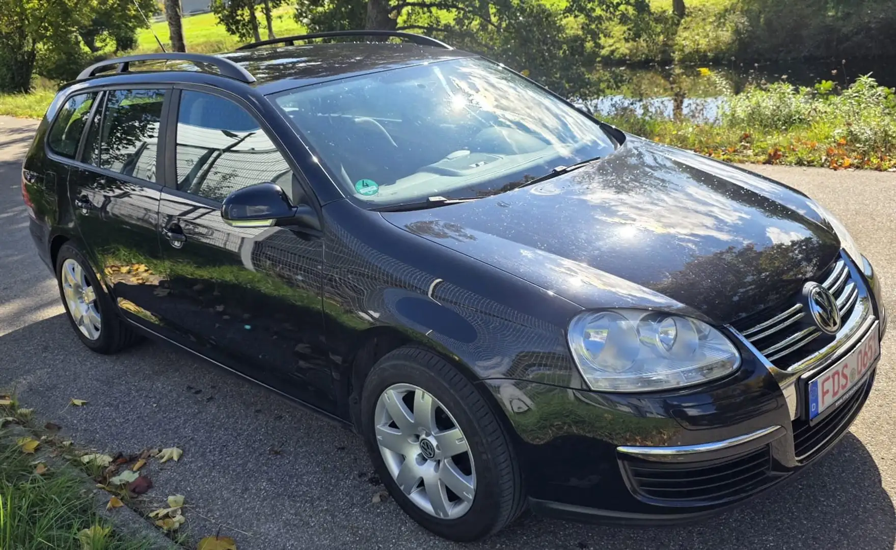 Volkswagen Golf Variant Trendline Schwarz - 2