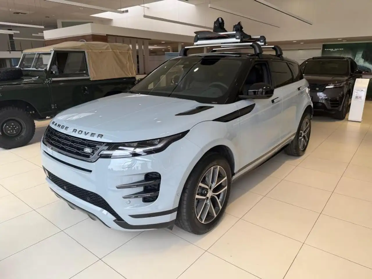 Land Rover Range Rover Evoque 2026