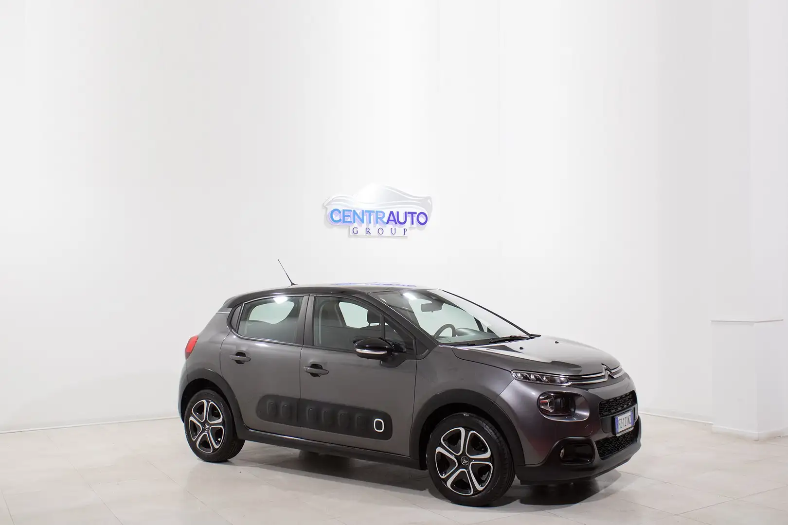 Citroen C3 BluHdi 100cv SHINE *NEO PATENTATI* Grigio - 2