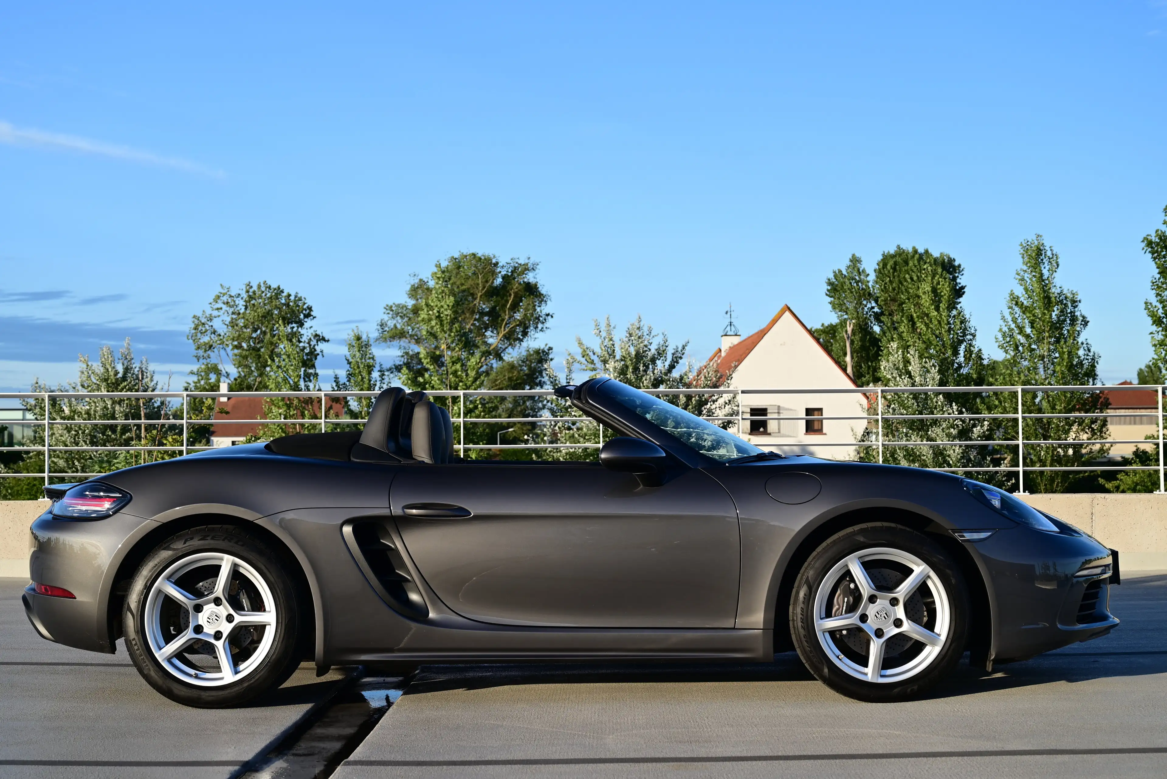 Porsche 718 Boxster PDK / NAVI / CAMERA / XENON / HOMELINK — photo 8