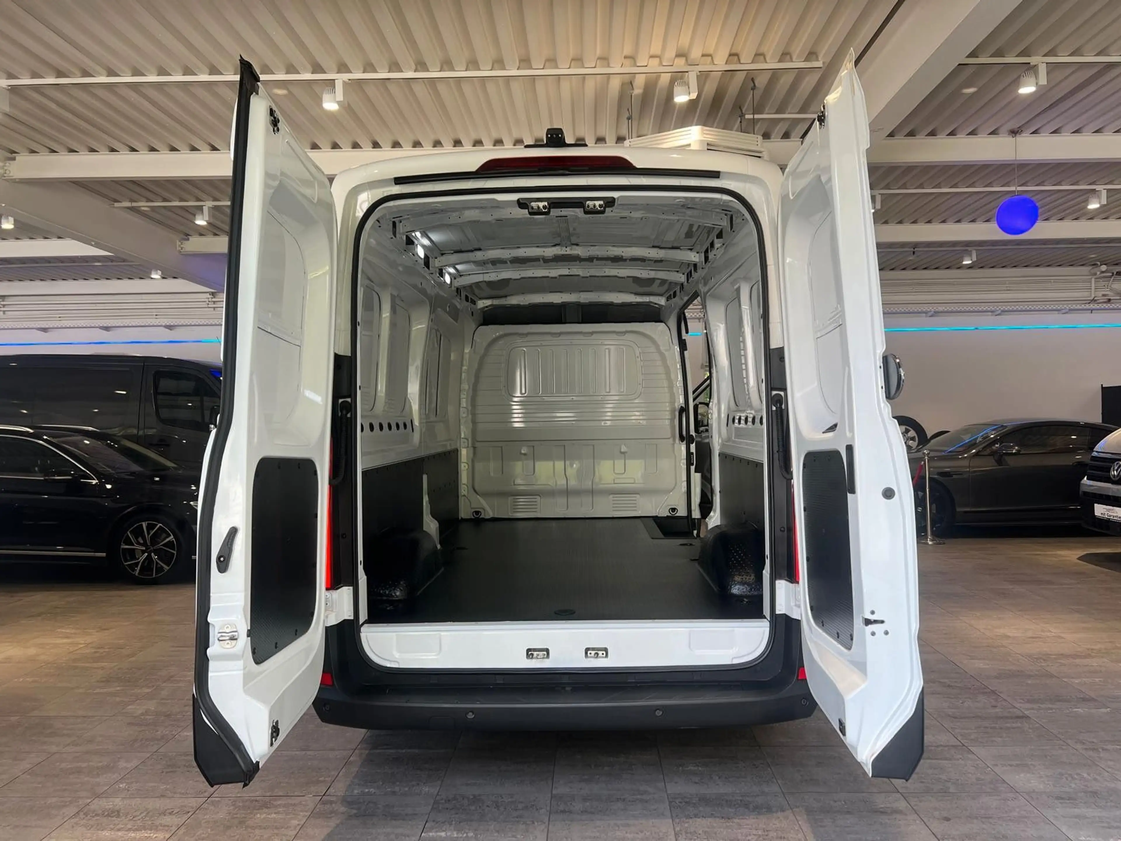 Maxus Deliver 9 2.0 TDCi L3H2 Luxury*Kamera*Garantie* — photo 15