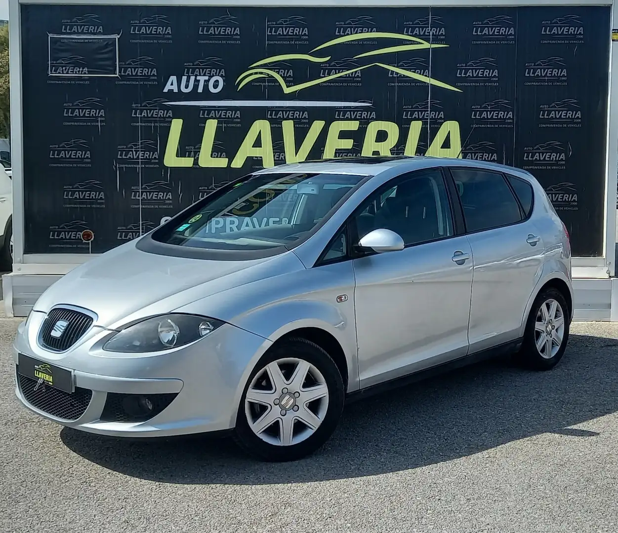SEAT Altea 1.9TDI Styl. DPF DSG Gris - 1