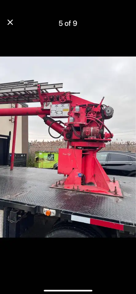 2002 GMC G2500