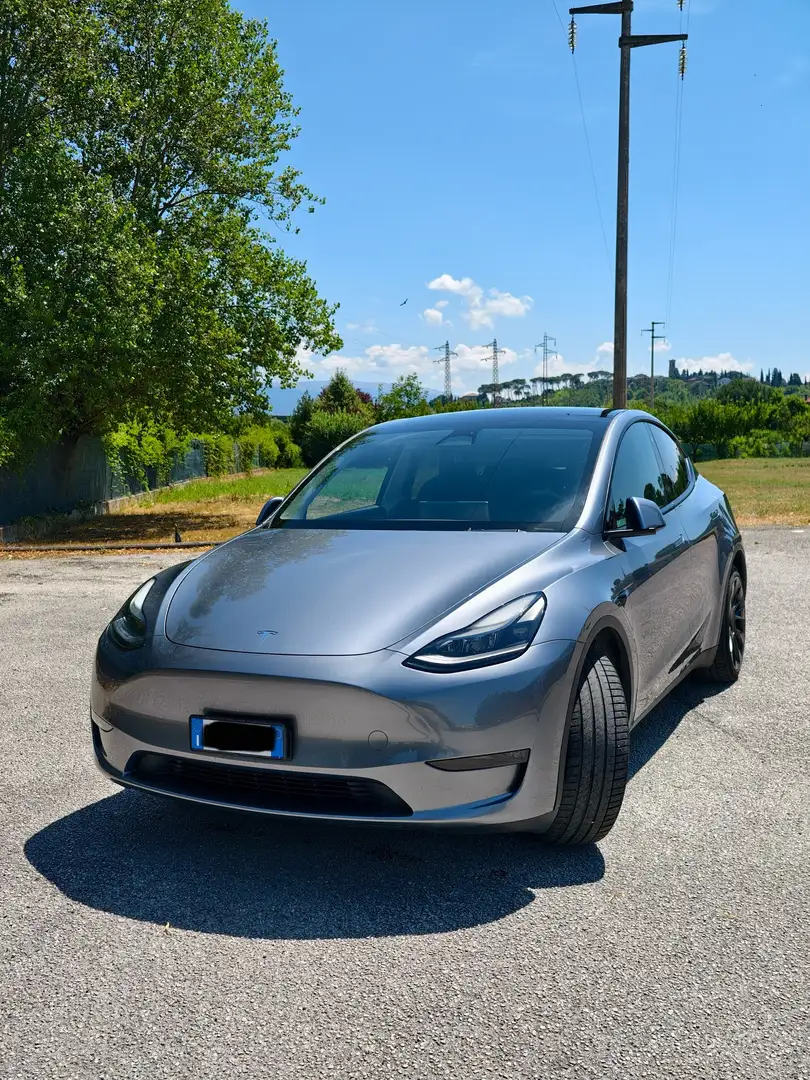 Tesla Model Y Long Range Dual Motor awd - 1