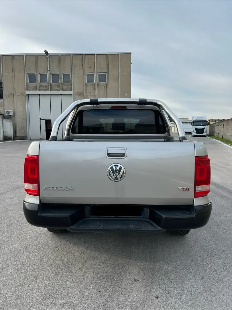 Volkswagen Amarok DC 2.0 bitdi 4x2 Gris - 2