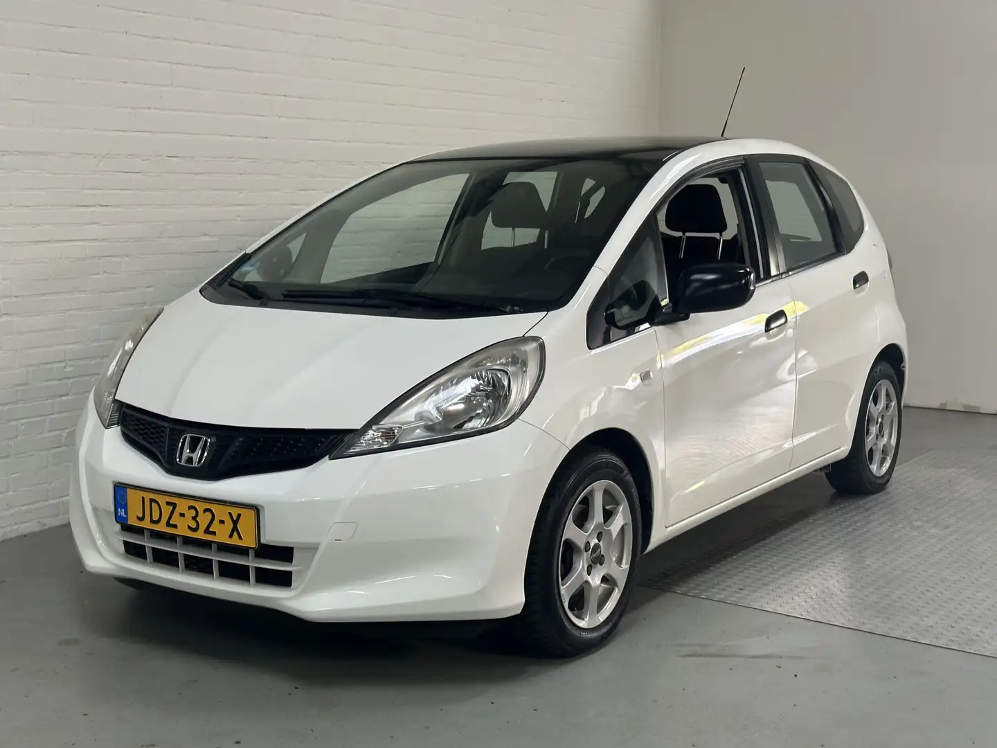 Honda Jazz 1.2 Cool Plus AIRCO / LMW /APK /LAGE KM:94000!!!! Wit - 1