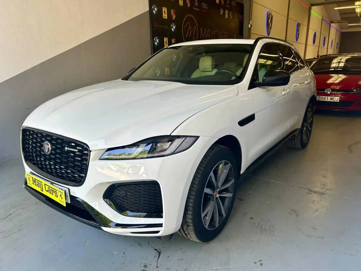 Jaguar F-Pace 2.0 l4 PHEV R-Dynamic S Aut. AWD 404 Blanc - 1
