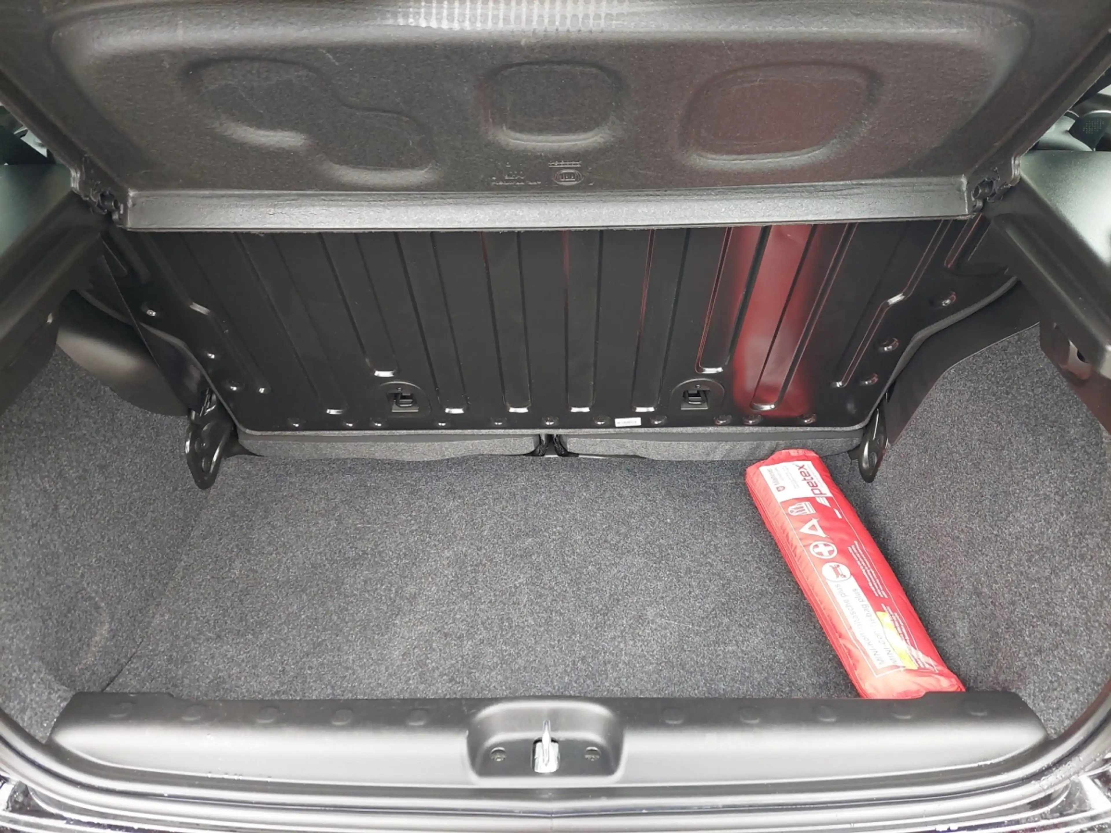 Fiat Panda 4x2 FireFly Hybrid 70 — photo 12