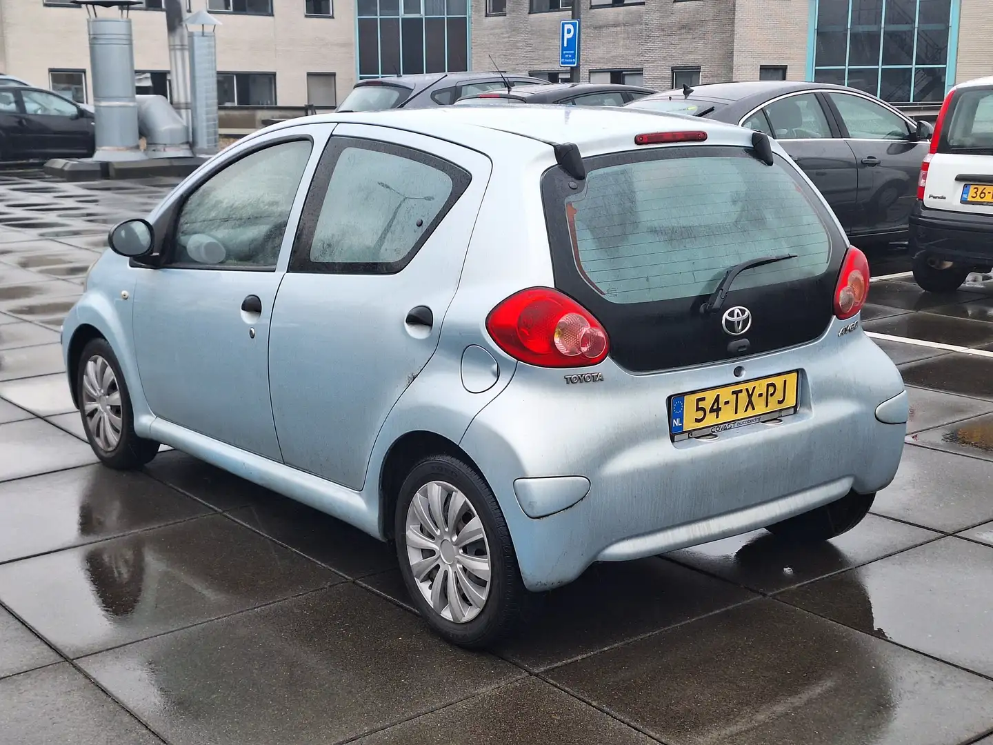 Toyota Aygo €1949,-1.0-12V nwe Apk Airco 5drs nwe oh beurt Azul - 2
