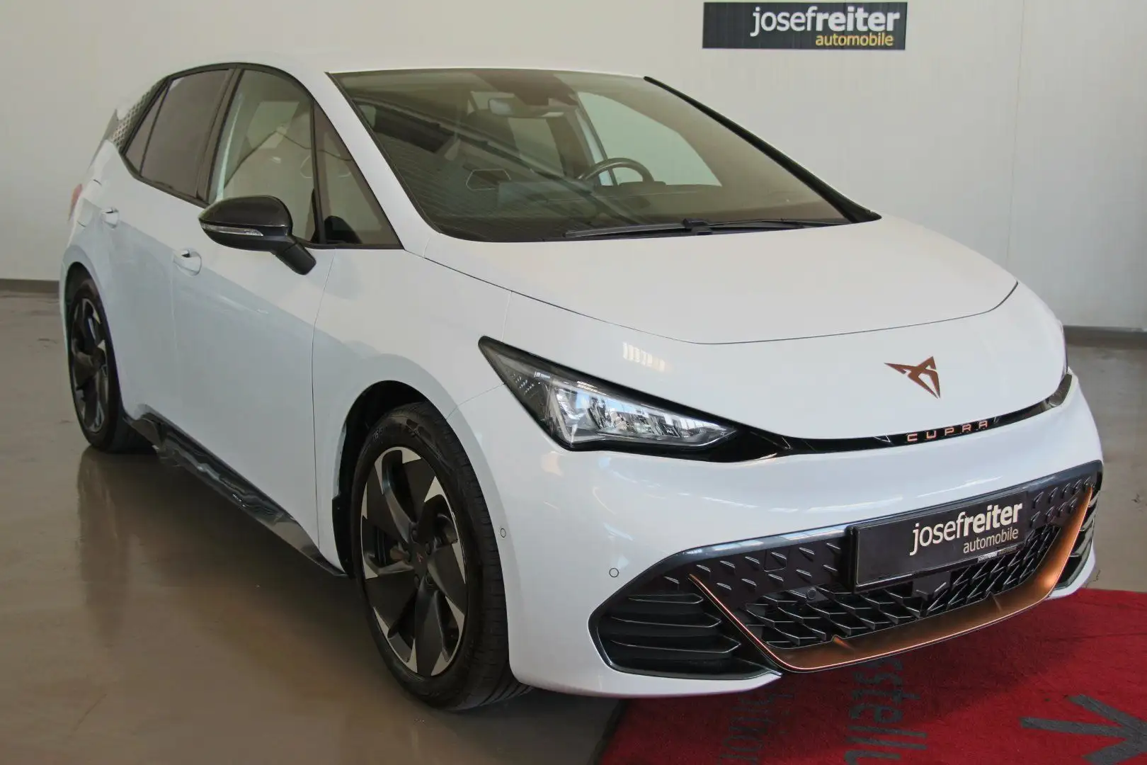 CUPRA Born 77/82 PARKASSIST/ACC/KAMERA Weiß - 1