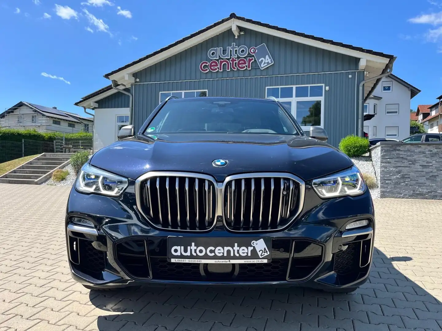 BMW X5 M d°Laser°HeadUp°Pano°AHK°SoftClose°22 Zoll Schwarz - 2