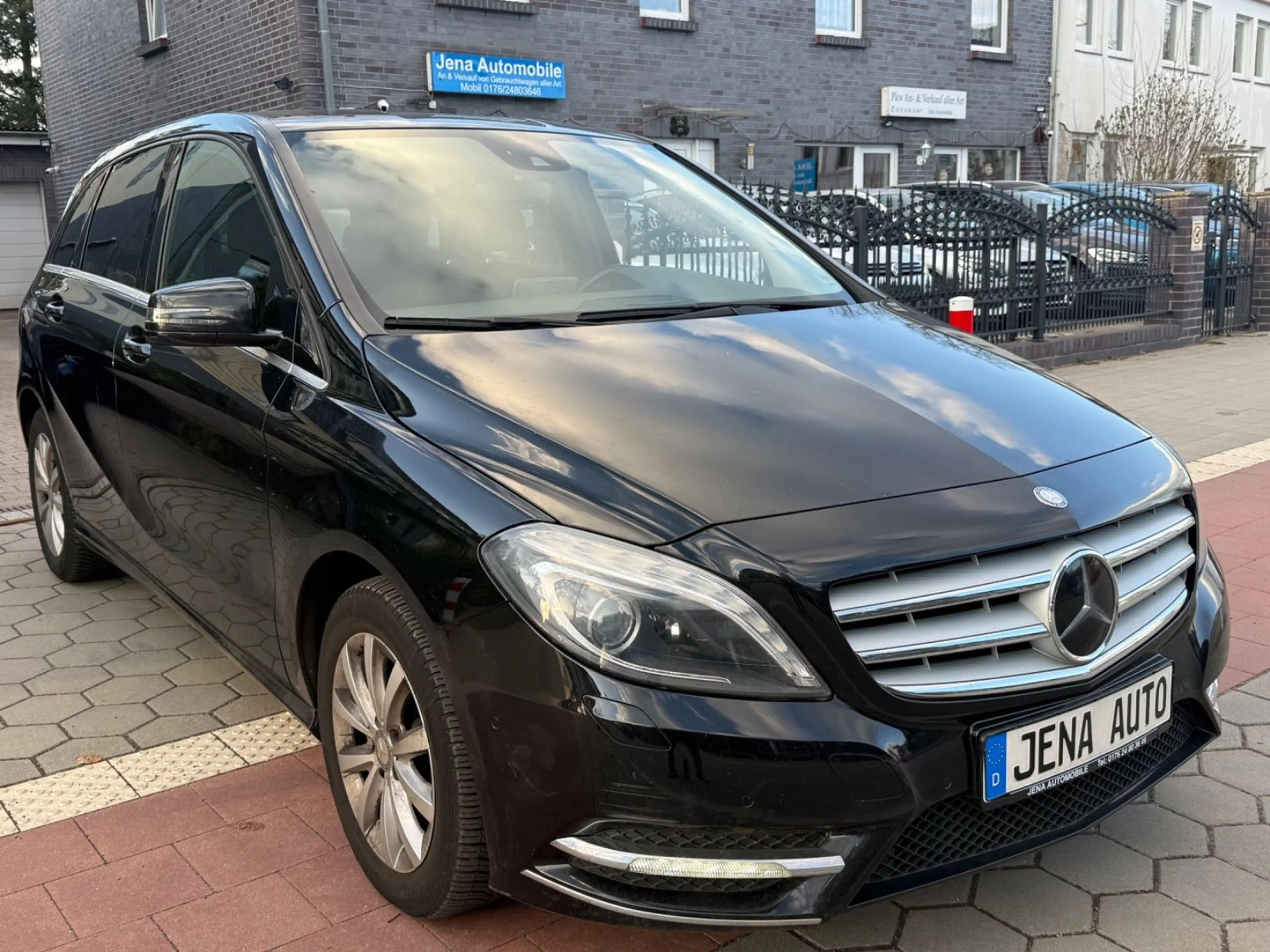 Mercedes-Benz B 220 CDI / d Xenon Navi Totwinkel PDC — photo 15