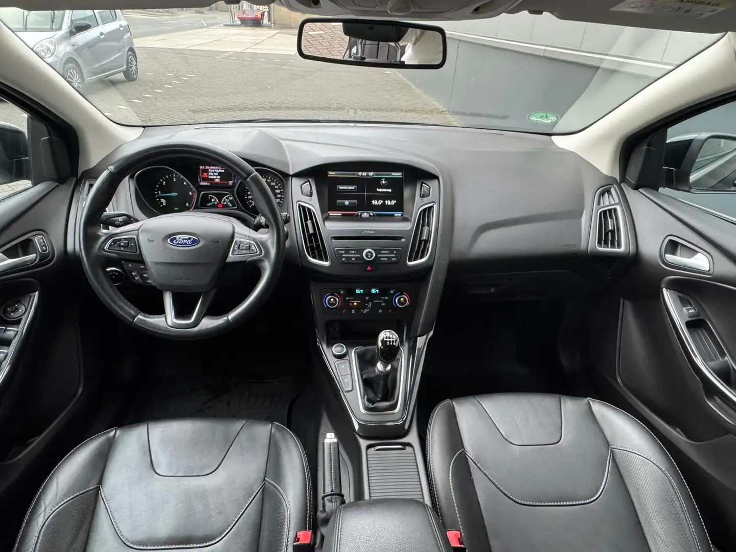 Ford Focus Wagon 2.0 TDCI Titanium camera cruis controle Noir - 2