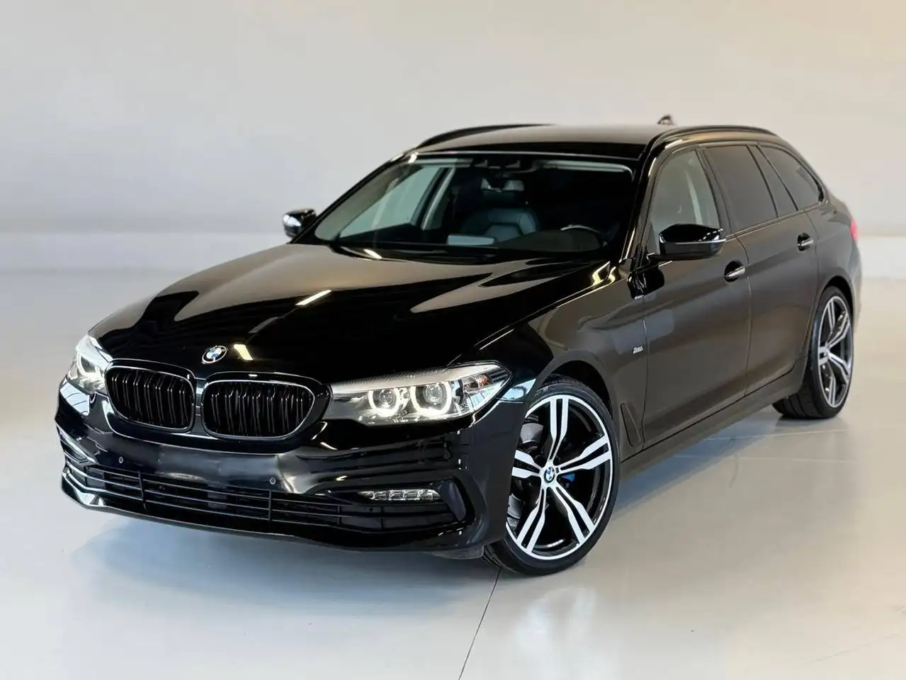 BMW 520
