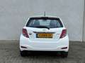 Toyota Yaris 1.3 VVT-i Dynamic GLAZEN DAK KEYLES NAV CAMERA Wit - thumbnail 6