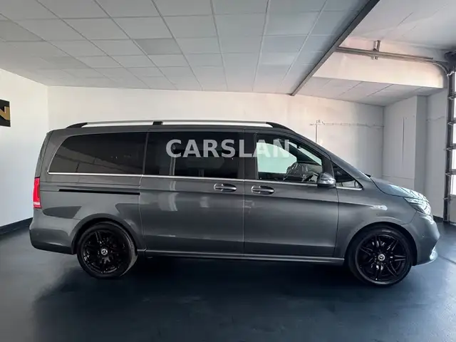 Mercedes-Benz V-Class view 8
