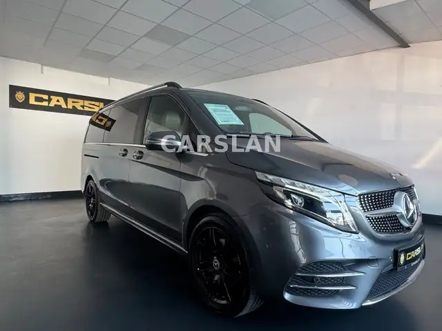 Mercedes-Benz V-Class view 5