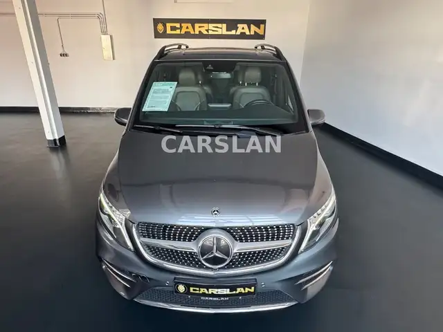 Mercedes-Benz V-Class view 6