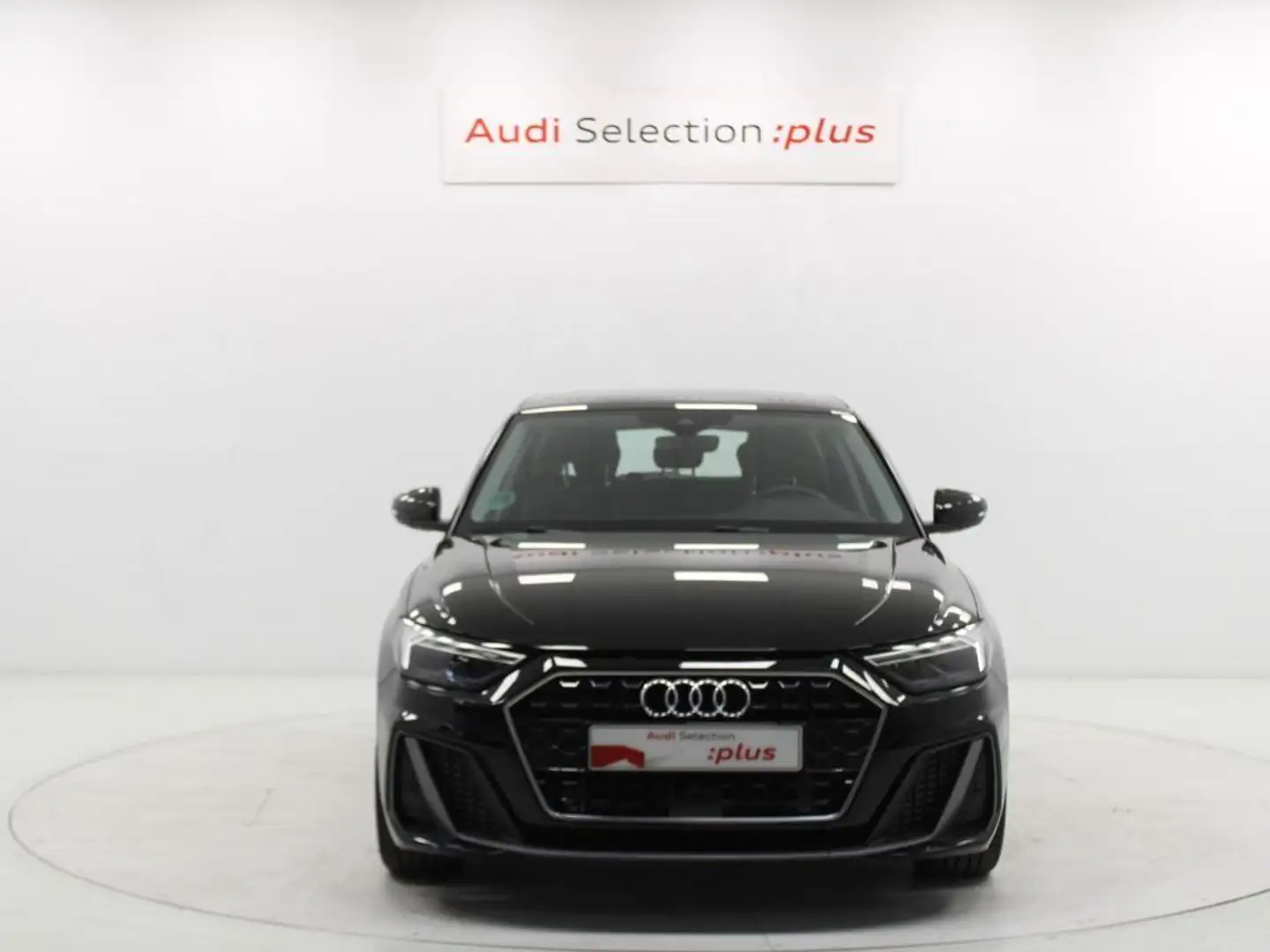Audi A1 Sportback 30 TFSI Adrenalin S tronic Noir - 2