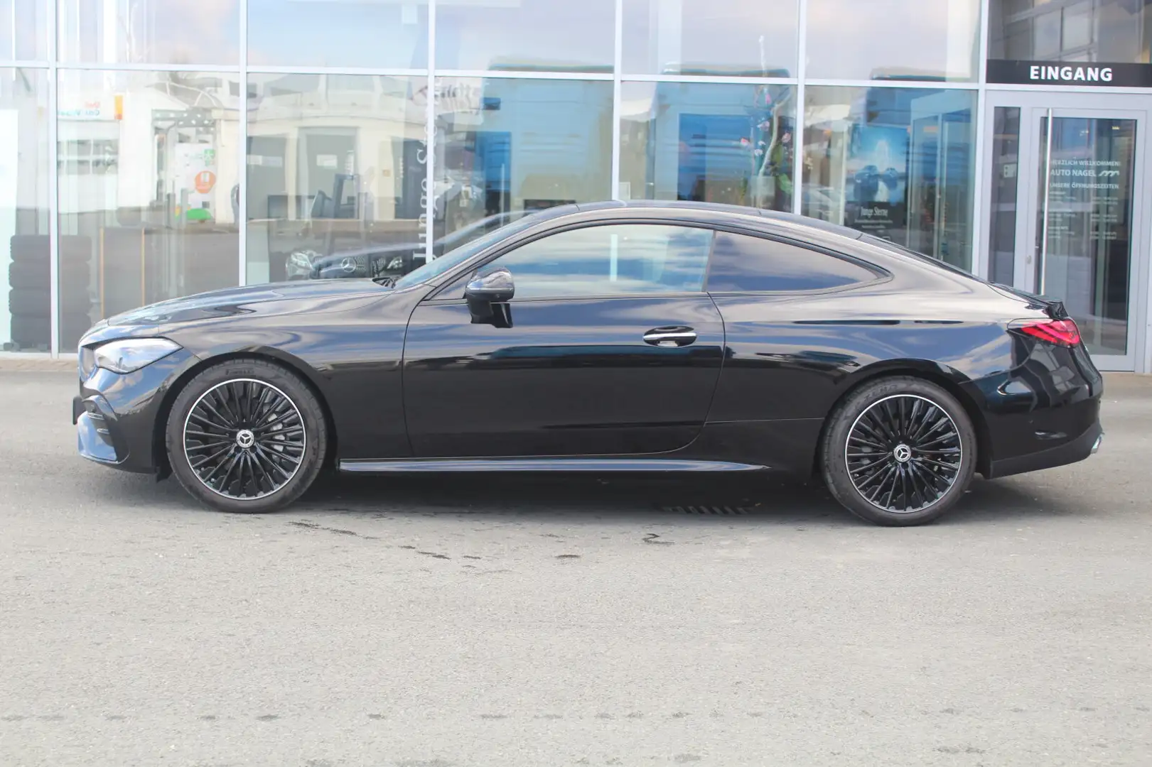 Mercedes-Benz CLE 200 CLE 200 Coupé AMG PANO+NIGHT-PKT+360°+LED+MEMORY Nero - 2