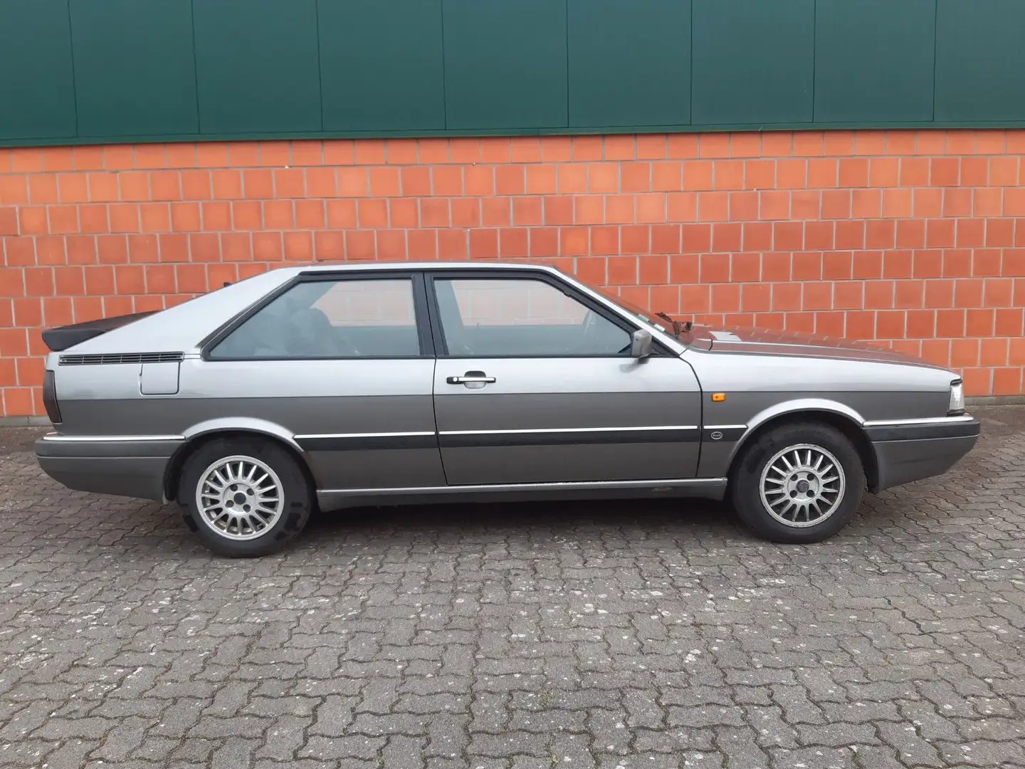 Audi Coupe GT 2,2 136 PS - kerngesund Gri - 1