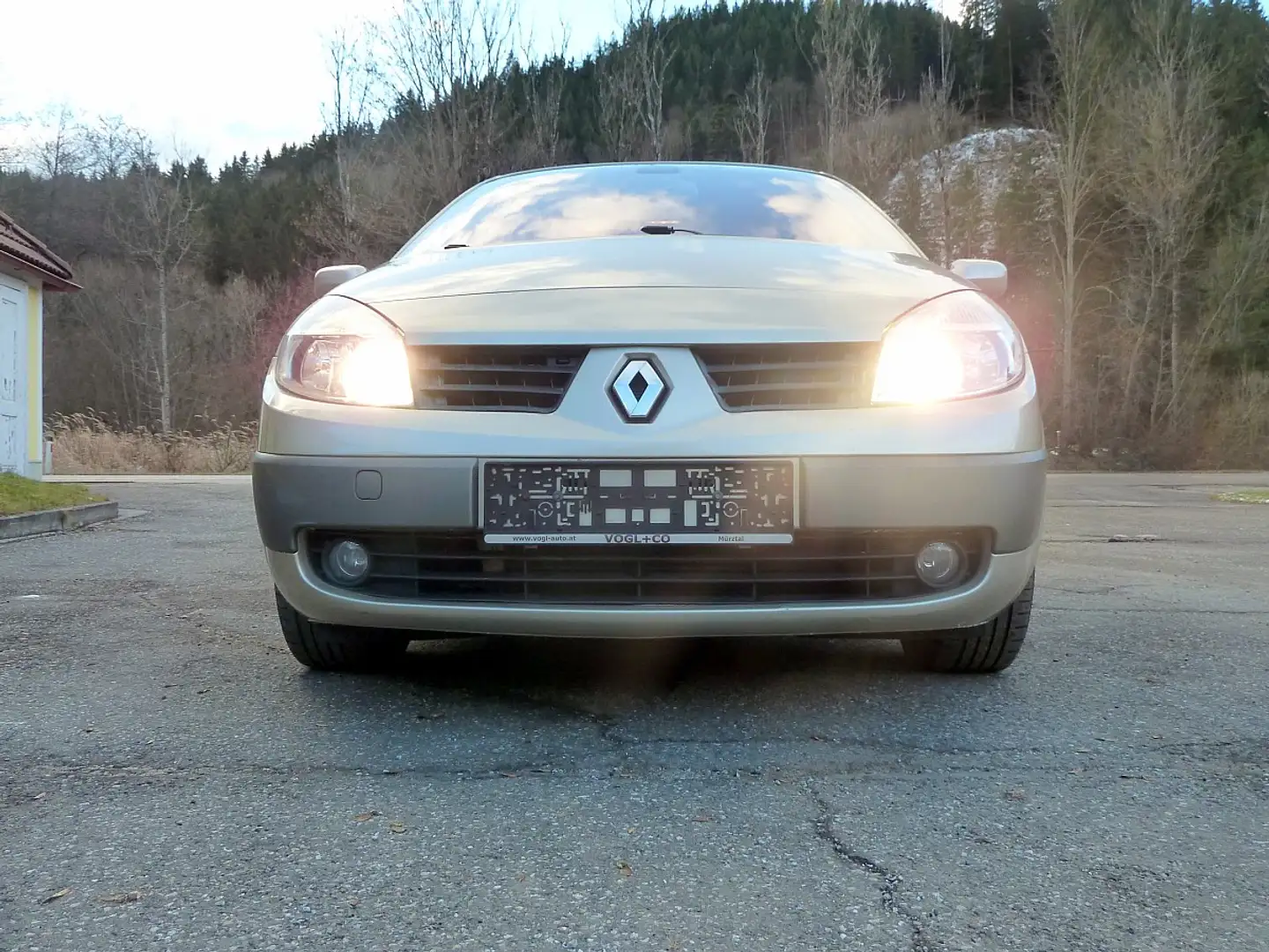 Renault Scenic Scénic Exception 1,9 dCi DPF Zlatna - 1