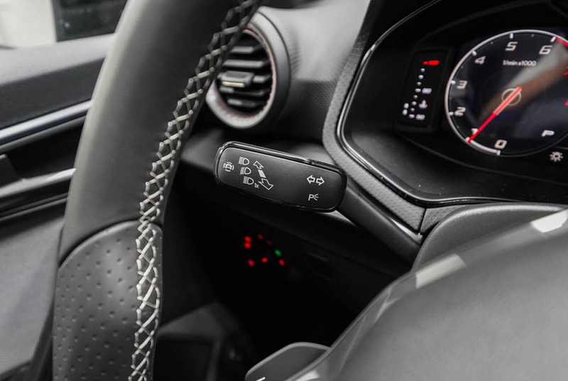 SEAT Ibiza Ibiza 1.5 TSI DSG FR / Panoramadach — photo 12