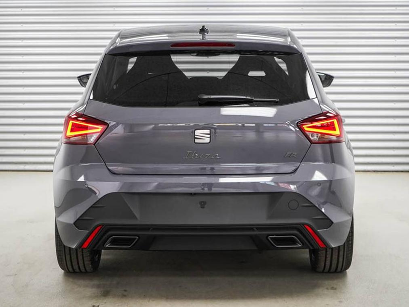 SEAT Ibiza Ibiza 1.5 TSI DSG FR / Panoramadach — photo 2