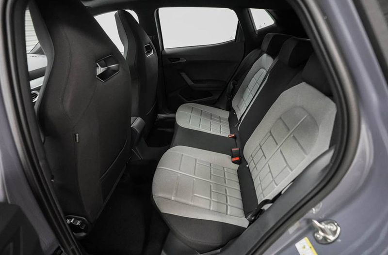 SEAT Ibiza Ibiza 1.5 TSI DSG FR / Panoramadach — photo 8