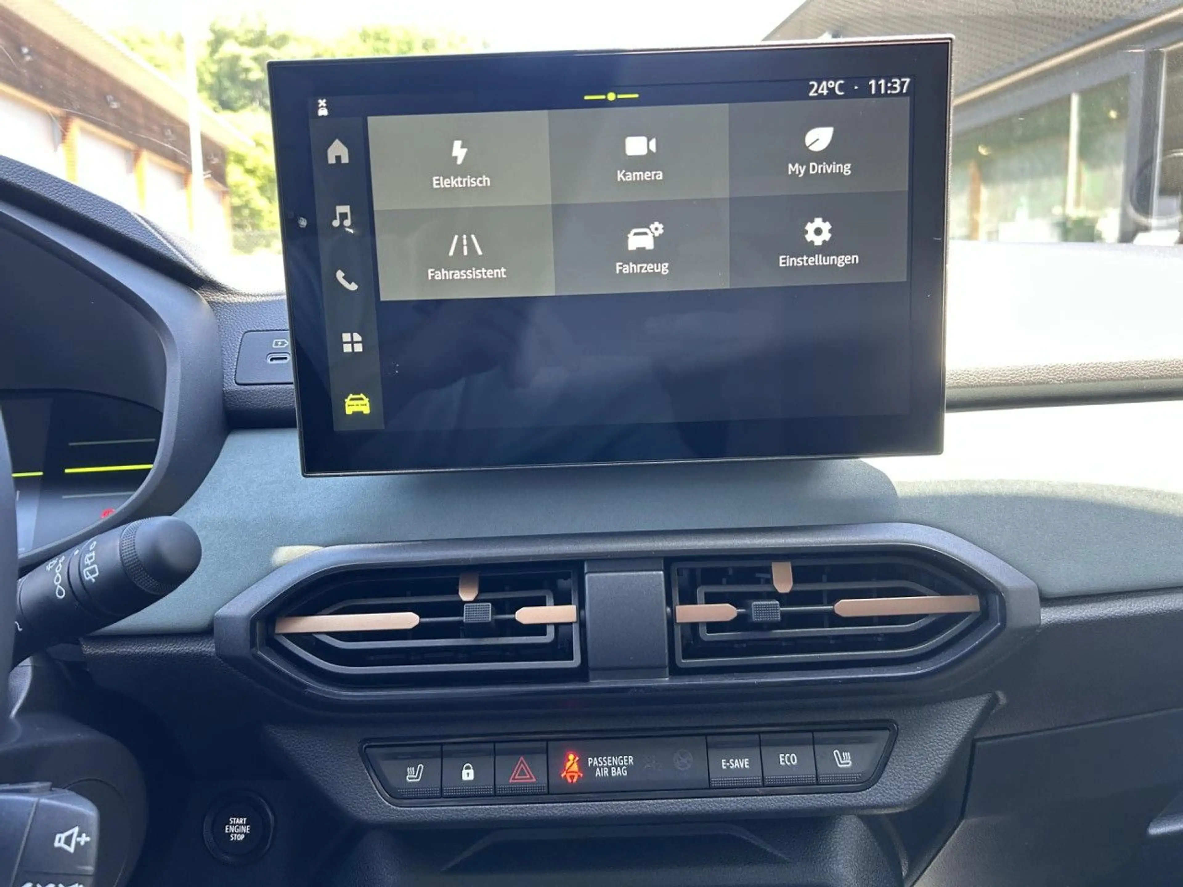 Dacia Jogger Extreme hybrid 155 SHZ KAMERA NAVI Klima — photo 15