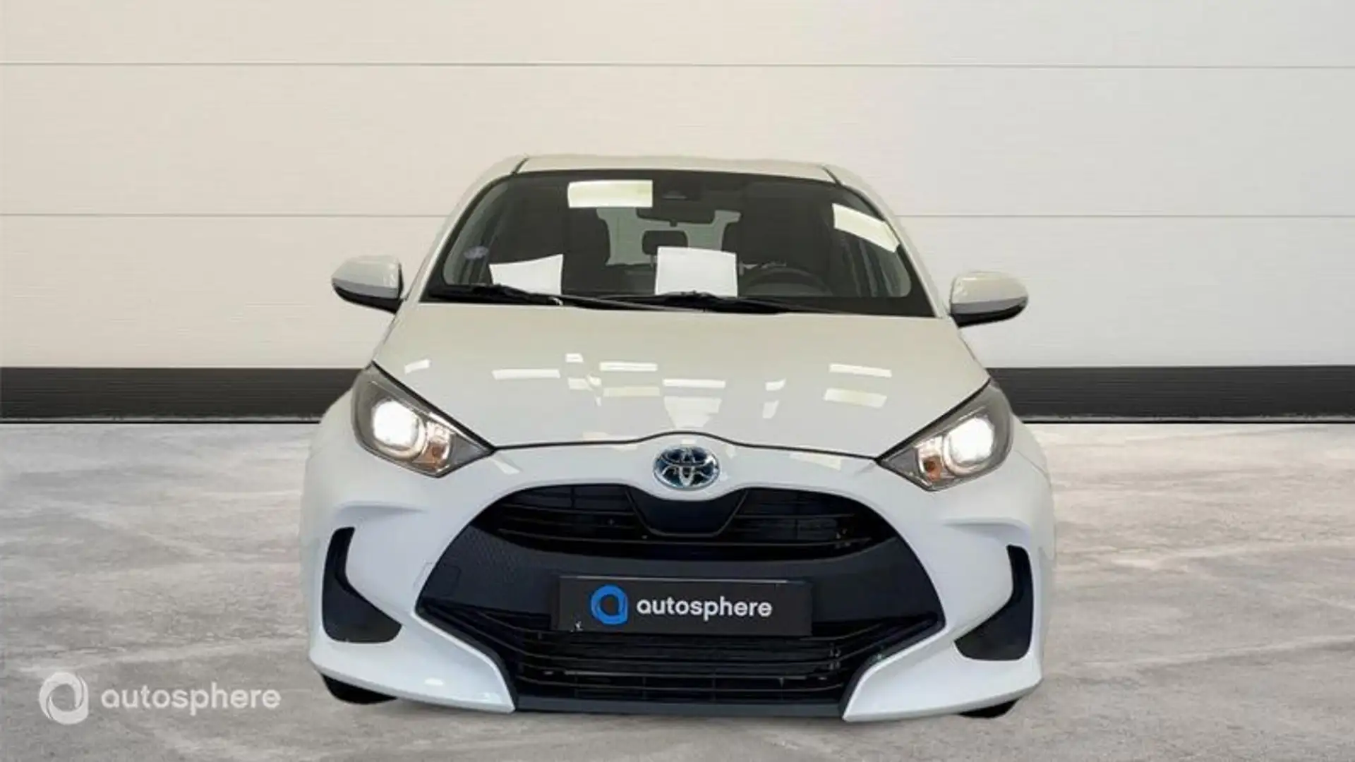 Toyota Yaris 116h Dynamic 5p MY22 - 2