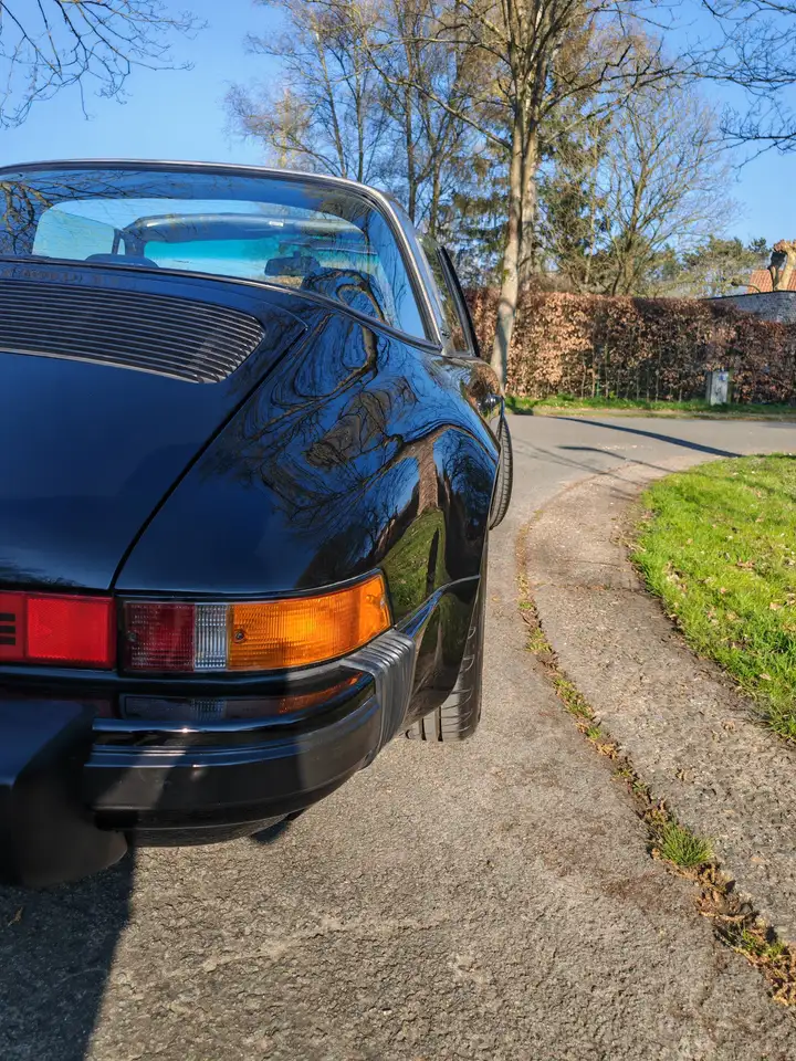 Porsche 911 SC 3.0 Targa Gerestaureerd/Restauré, foto 6