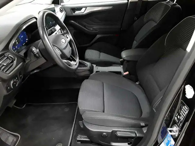 Ford Focus view 7