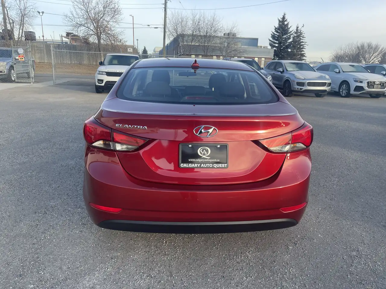 Hyundai ELANTRA снимка Hyundai ELANTRA
