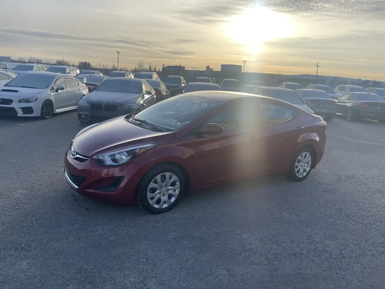 Hyundai ELANTRA снимка Hyundai ELANTRA