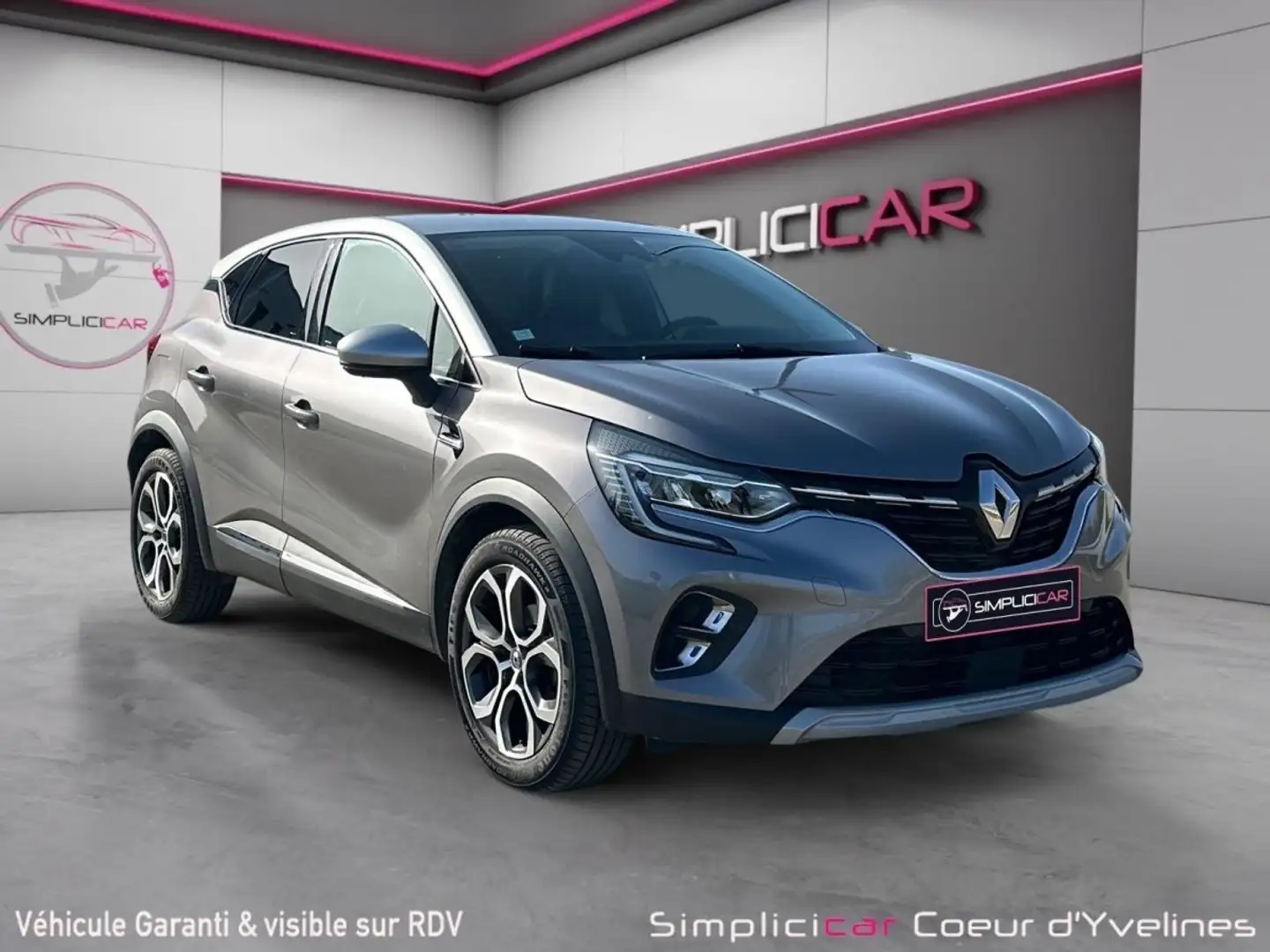 Renault Captur TCe 100 GPL Intens Grau - 1